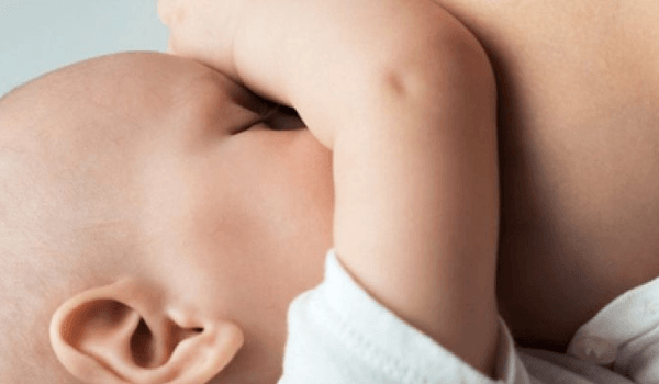 Reflux bei Babys - jetzt informieren